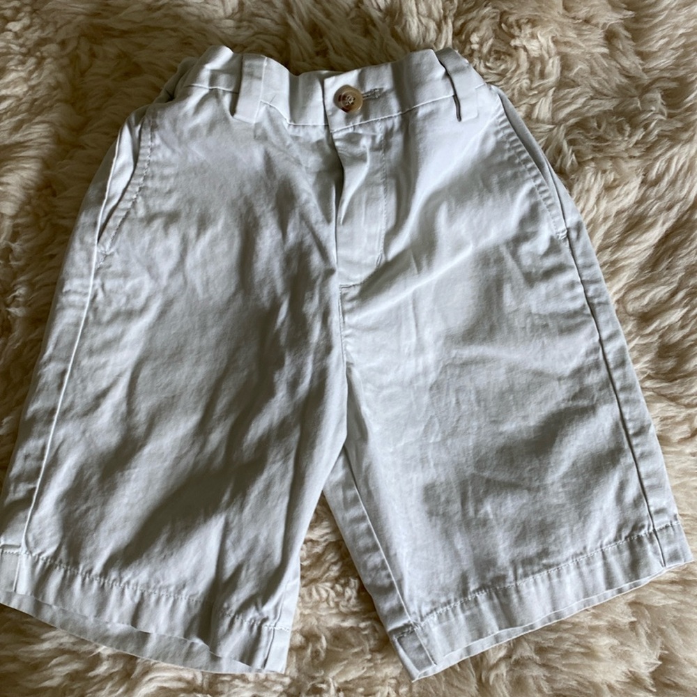 Vineyard vines light khaki shorts - boys - 6